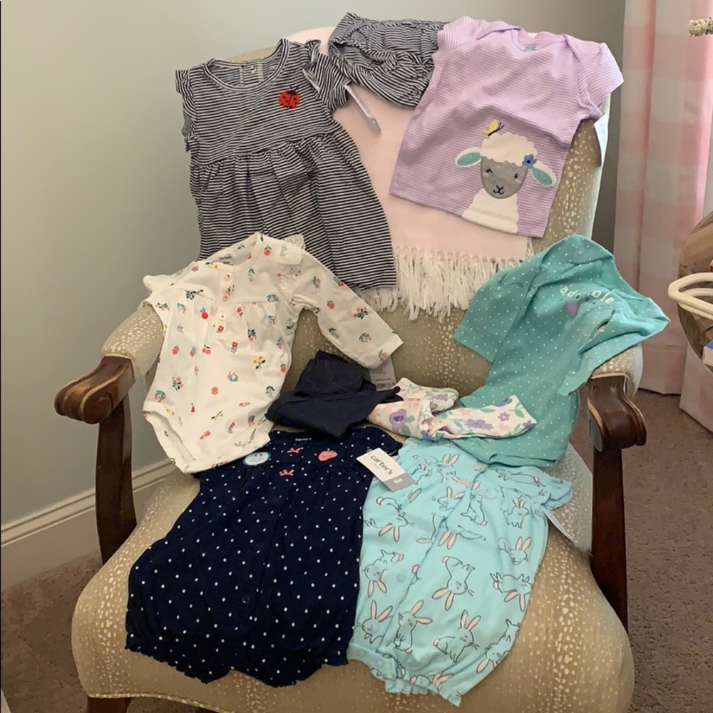 Carter’s Lot 6 months